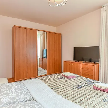 Medziotoju In Old Апартаменти *