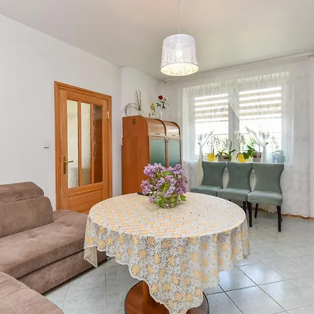 Apartment Medziotoju In Old